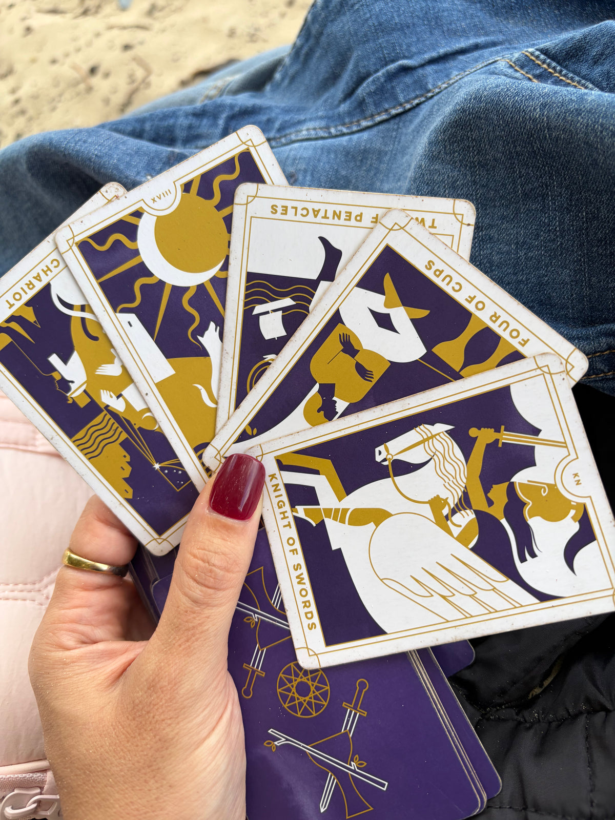 Tirada de Tarot “Qué tipo de dates vienen para ti”